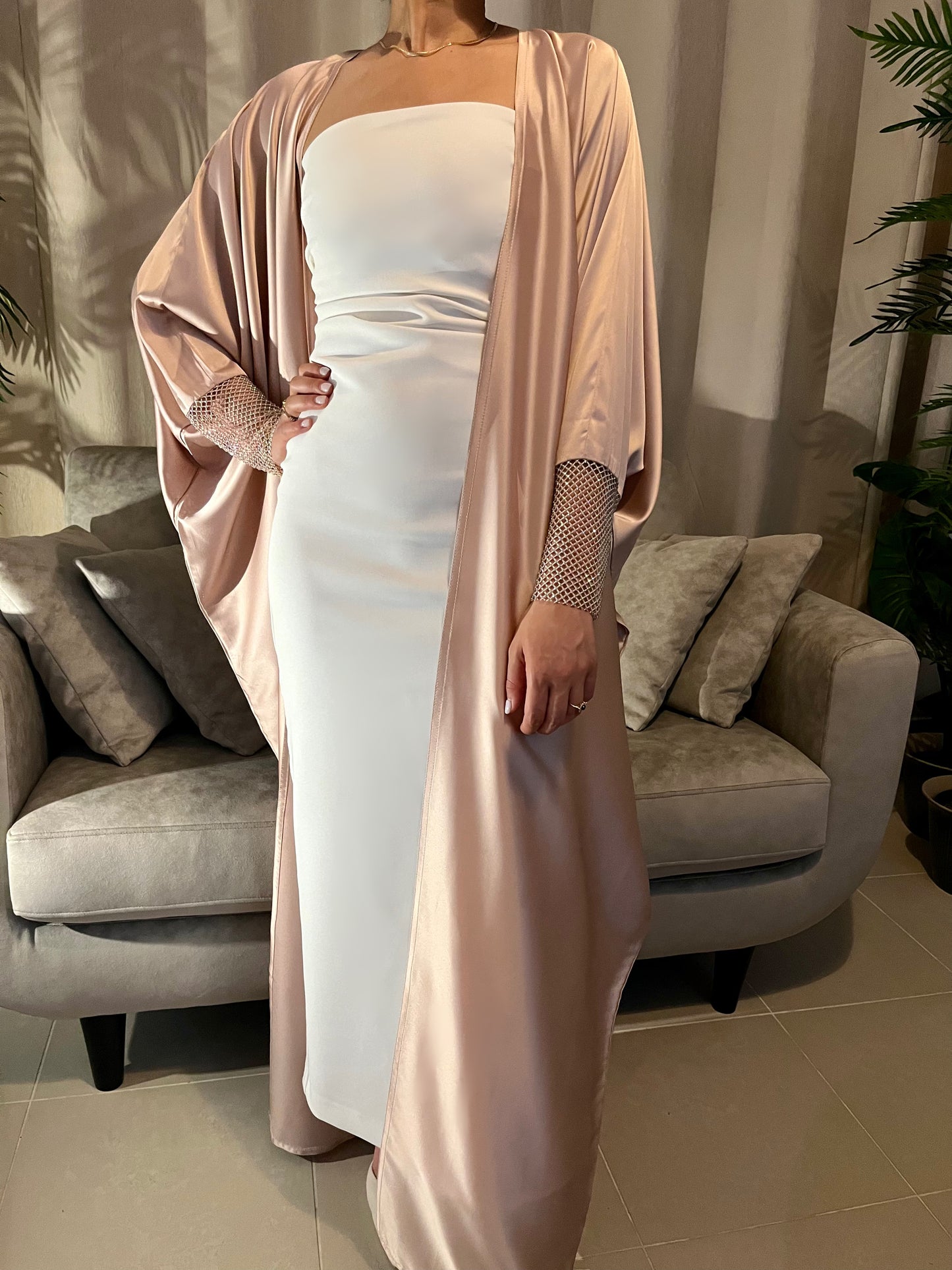 ELEGANT SATIN BLUSH ABAYA