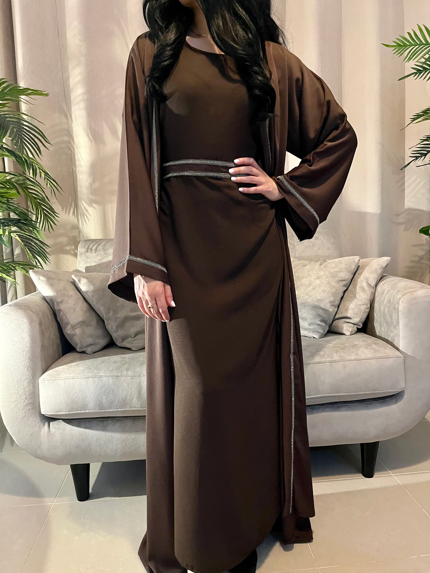 DUBAI BELTED ABAYA - Brown